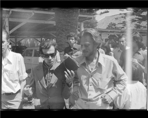 Eduardo Strauch after his rescue on 23 December 1972. Eliodoro Torrente photographed him for Ercilla; the print is held by Chile’s National Historical Museum.